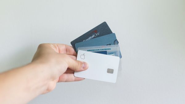 Franchise carte bancaire : nouvelles règles contre la perte et le vol