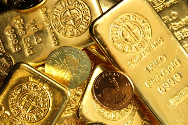 Suivre le prix or en temps réel : conseils pour investir