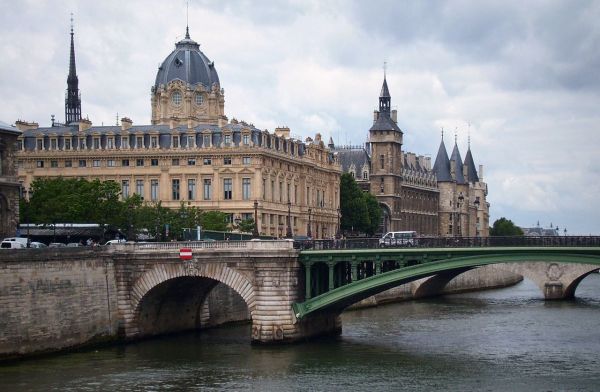 Vivez l'exception avec la conciergerie de luxe genève