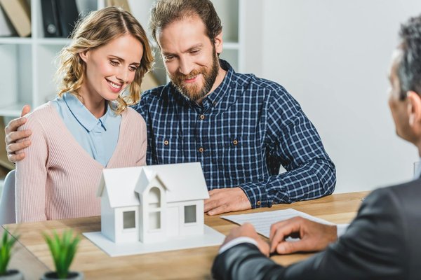 Pourquoi se faire accompagner par une agence immobilière Méribel ?